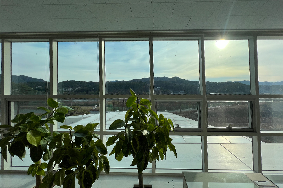 눈부심 차단 필름 시공 사진